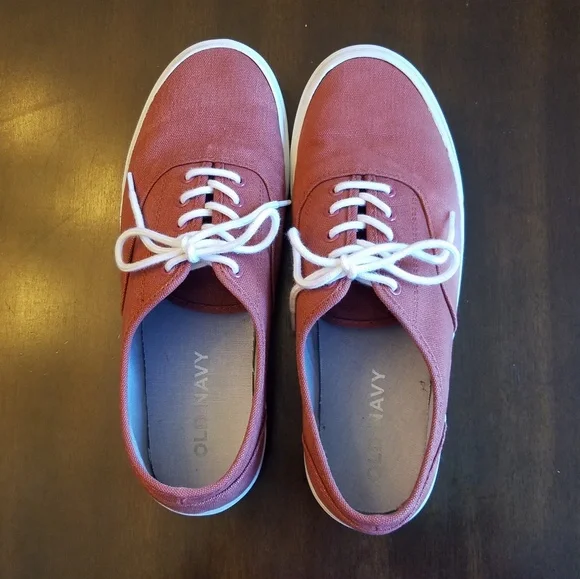 OLD NAVY mens shoes - Picture 3 of 5